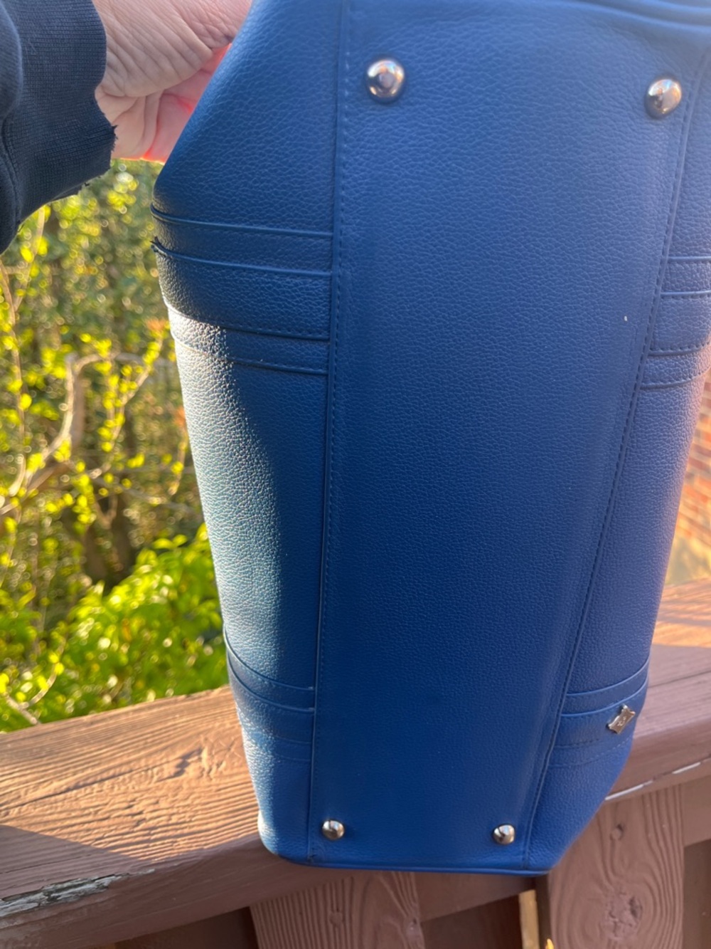 MCM  Blue Leather Satchel with Silver Hardware and end pockets - Picture 5 of 15